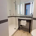 Hampton By Hilton Centre East