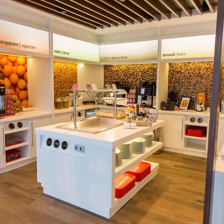 Otel Hampton By Hilton Centre East