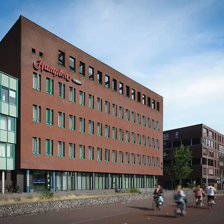 Otel Hampton By Hilton Centre East Amsterdam