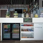 Hampton By Hilton Centre East 4*