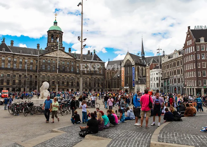 Hampton By Hilton Centre East Hotel