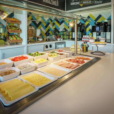 Hampton By Hilton Centre East 4* Амстердам