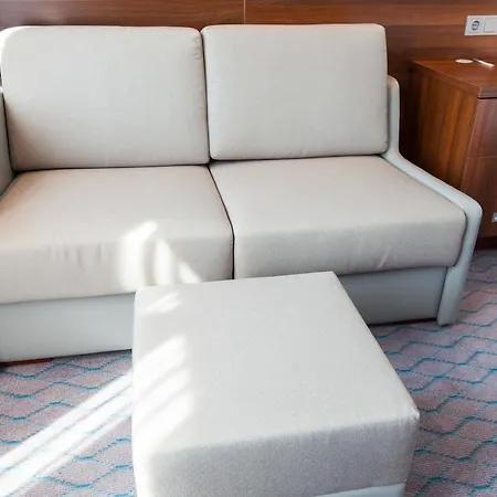 Hampton By Hilton Centre East Отель