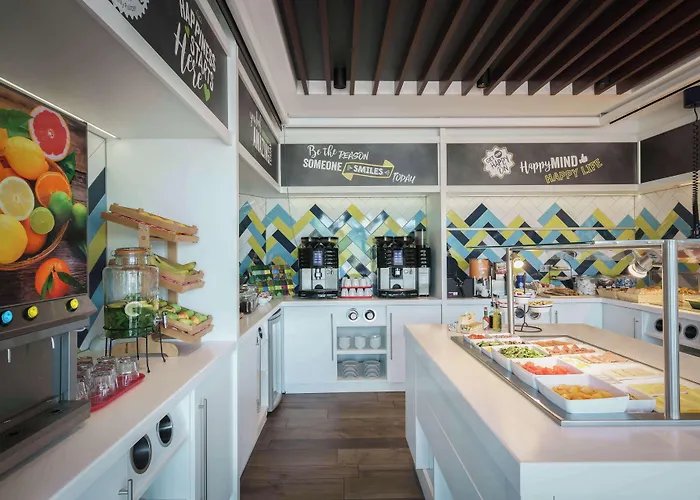 Hampton By Hilton Centre East 4*